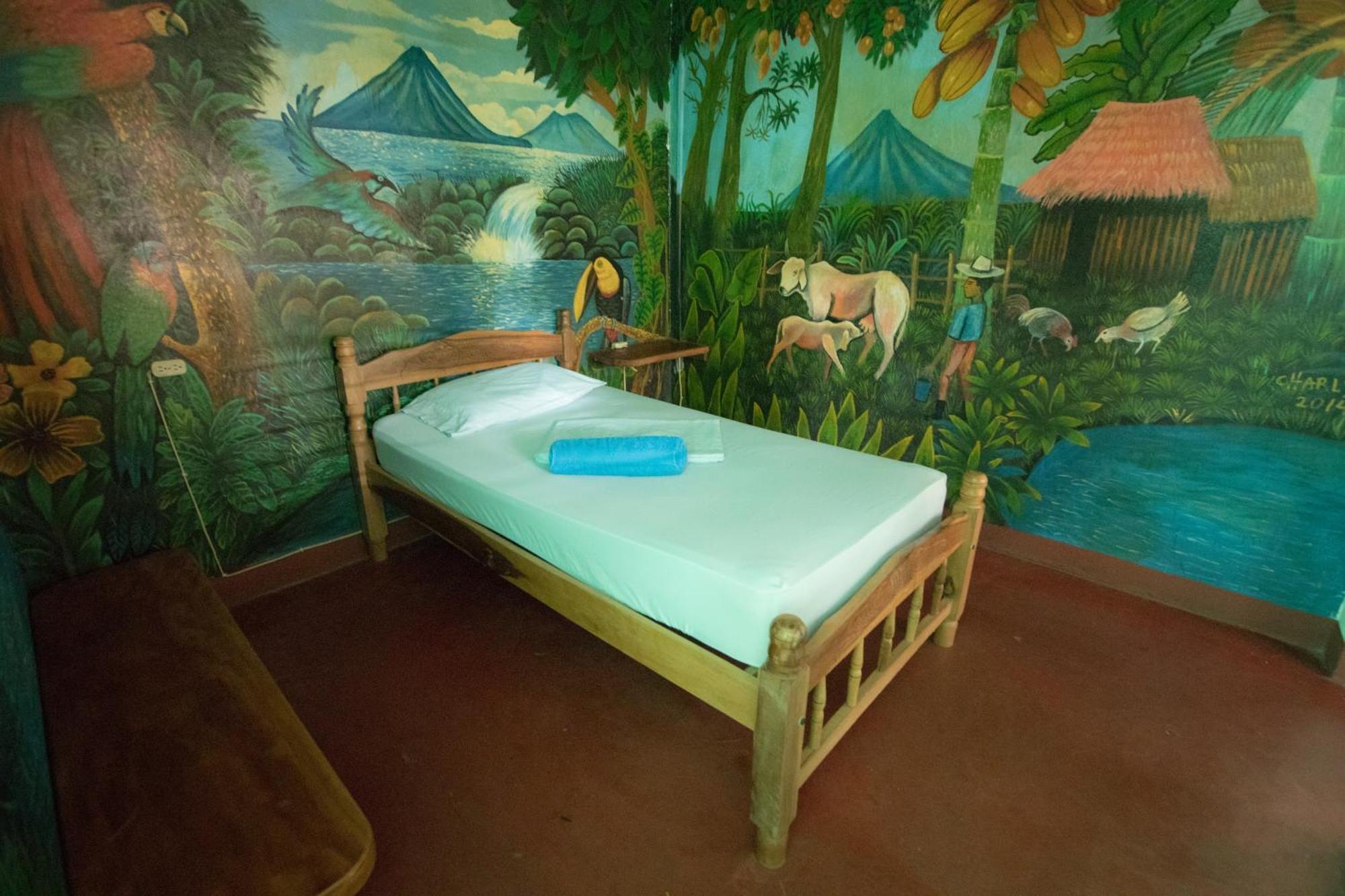Hostel Life Is Good Moyogalpa Ngoại thất bức ảnh